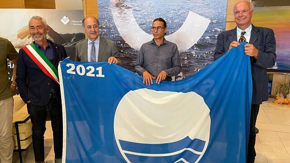 Cattolica festeggia 25 anni di Bandiera Blu