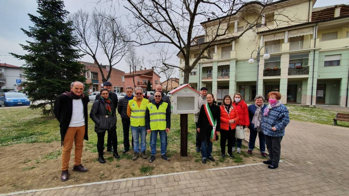 Verucchio, una casetta dei libri nel ricordo delle vittime del Covid