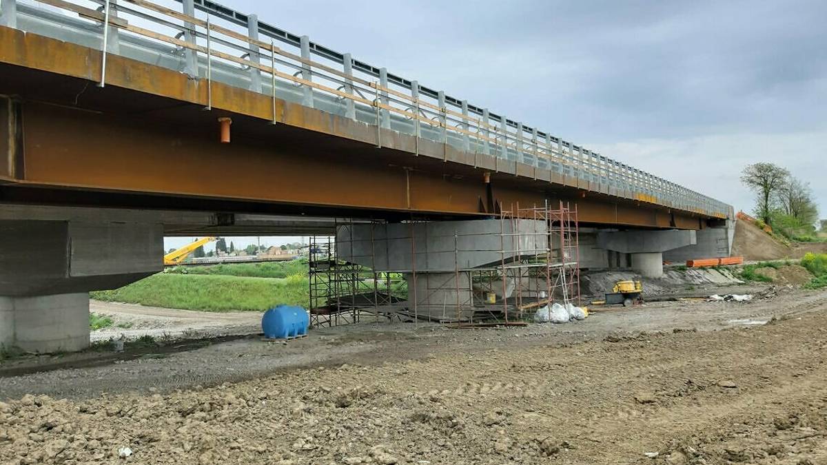 Ravenna, proseguono gli interventi sul ponte sul torrente Bevano sulla E45