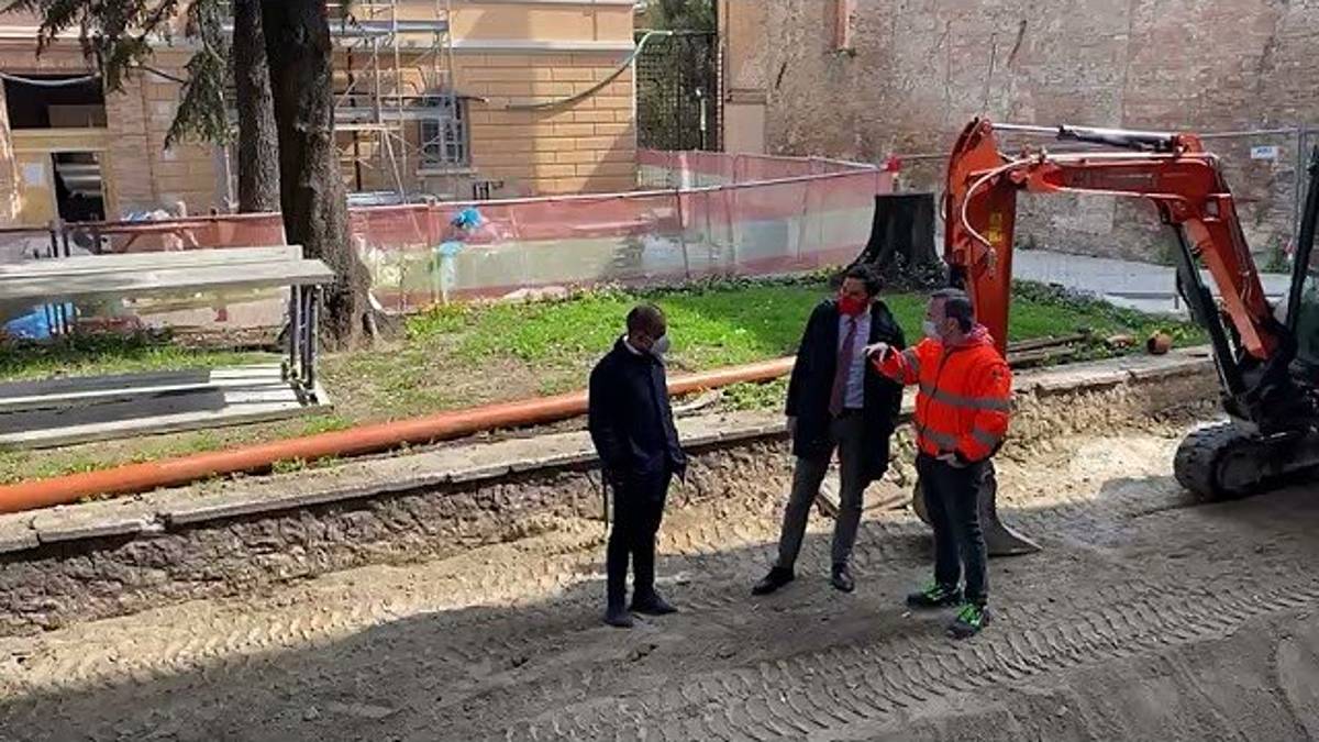Cesena, i resti di una sepoltura del Tardoantico alla Malatestiana
