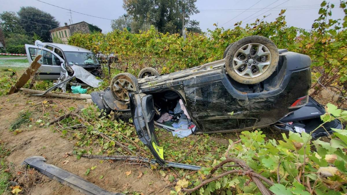 Forlì, pauroso incidente. In 6 all'ospedale, c'è anche un bimbo di 16 mesi - Gallery