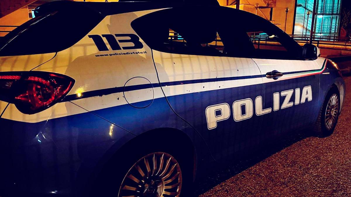 Faenza, minorenne denunciato per spaccio nei pressi della scuola