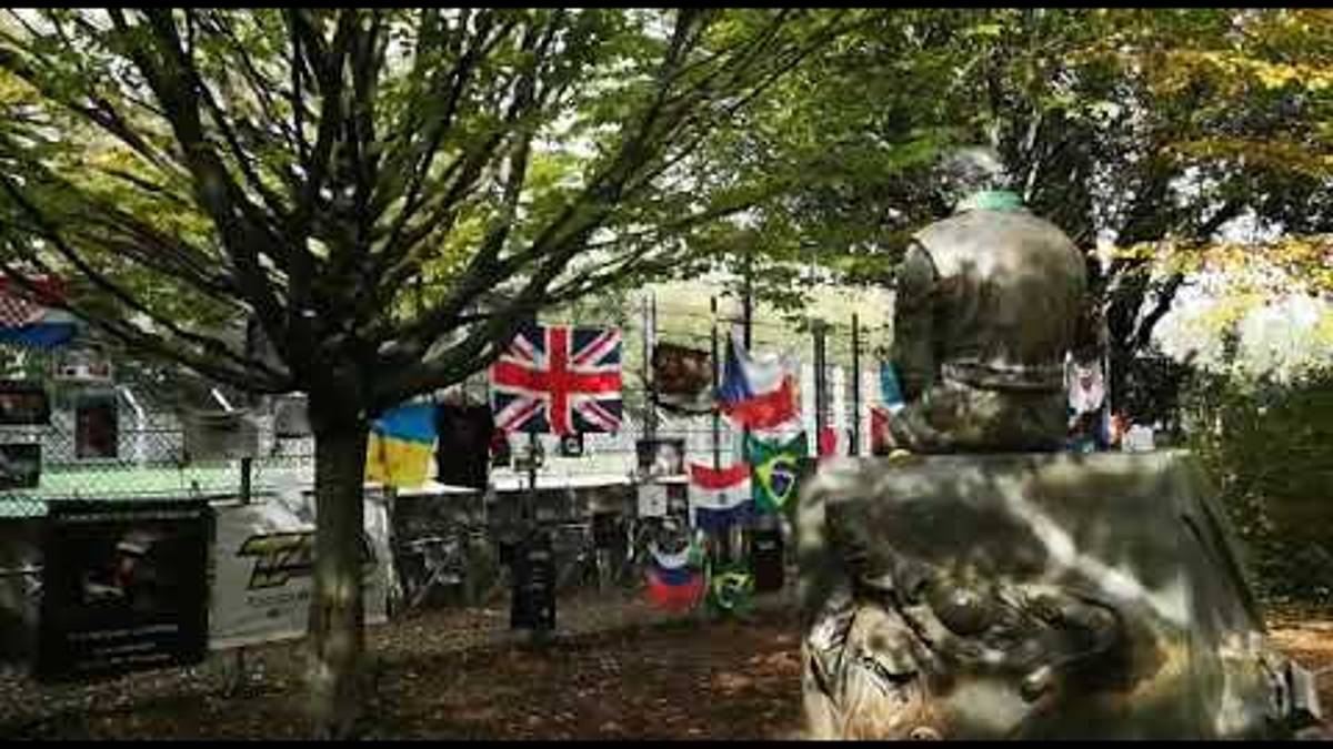 Imola, il silenzio prima della gara di Formula 1 VIDEO