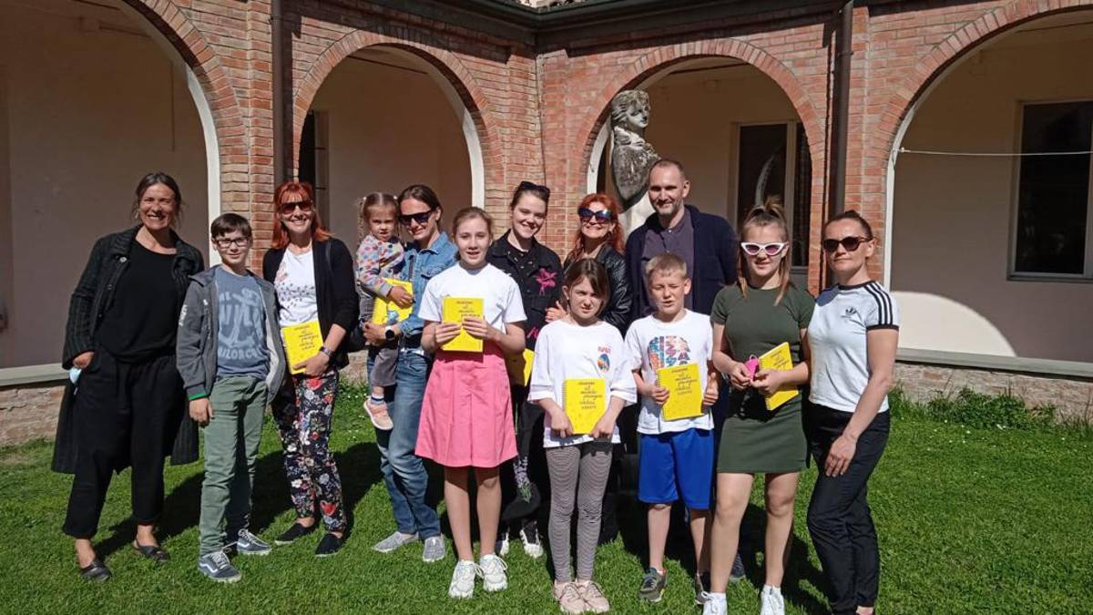 Bagnacavallo, bambini ucraini al museo civico e in biblioteca - Gallery