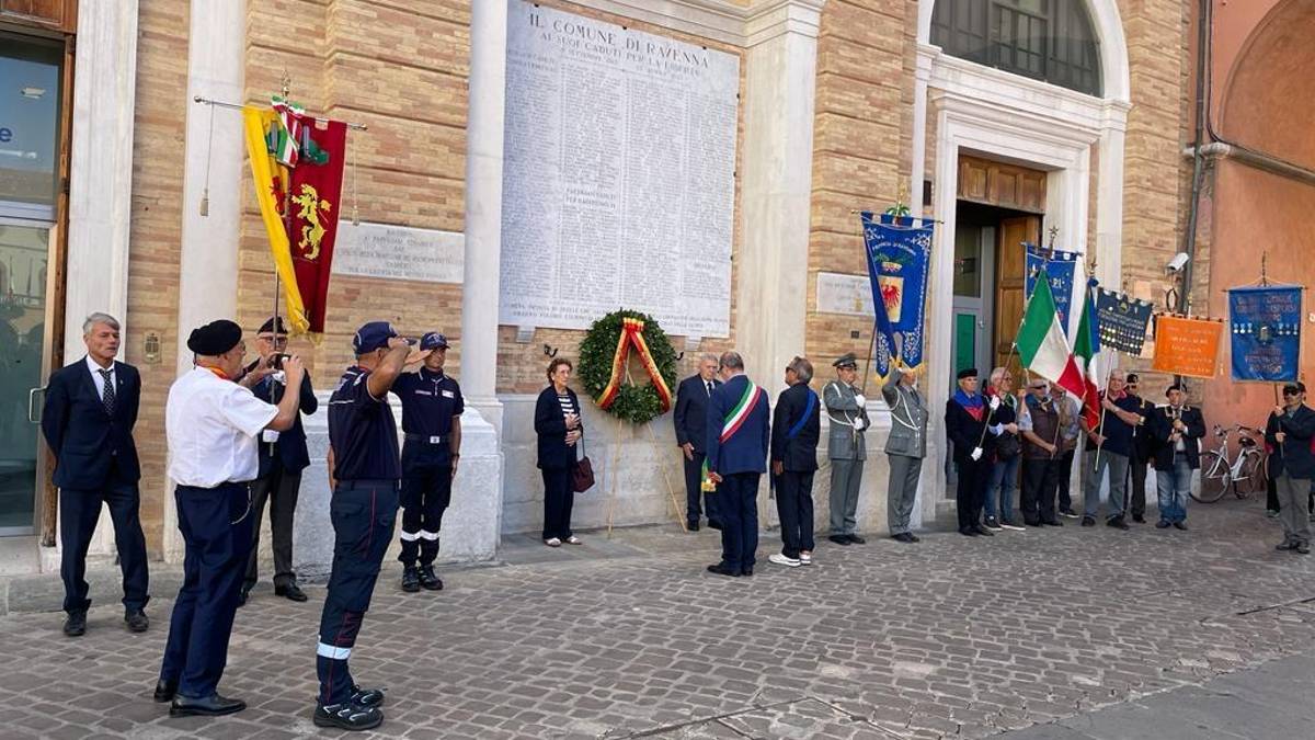 Ravenna ricorda i caduti e i dispersi di tutte le guerre