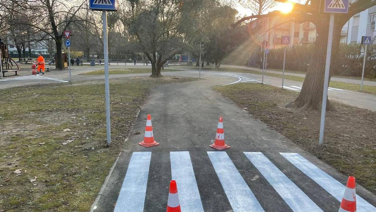 Forlì, al Parco della Resistenza un circuito ciclabile per imparare il codice della strada