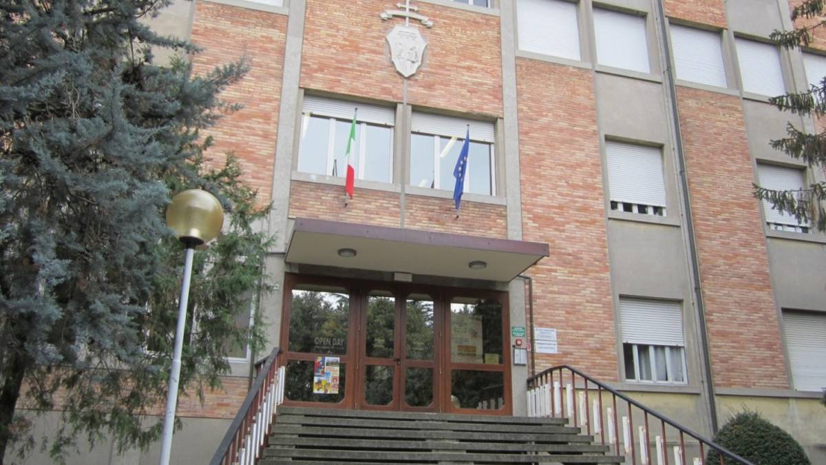 Cesena, maturità: 7 studenti al massimo al Liceo Almerici