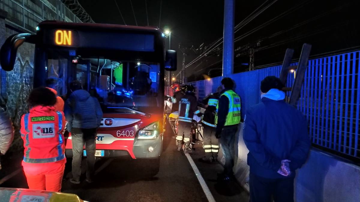 Rimini. Simulazione di incendio sul Metromare: i soccorsi passano l'esame