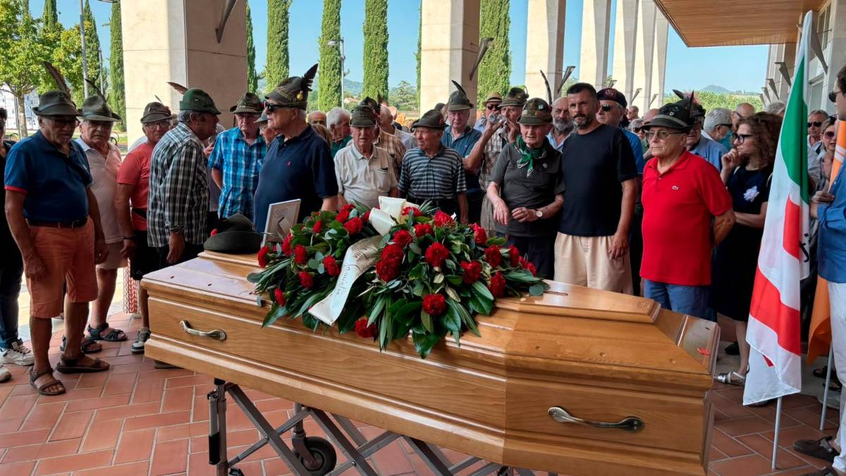 Cesena, una folla per l’addio a Gilberto “Gibìn” Montesi