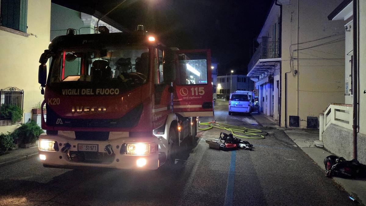 Santarcangelo, incendio in appartamento: l’inquilino messo in salvo - Gallery