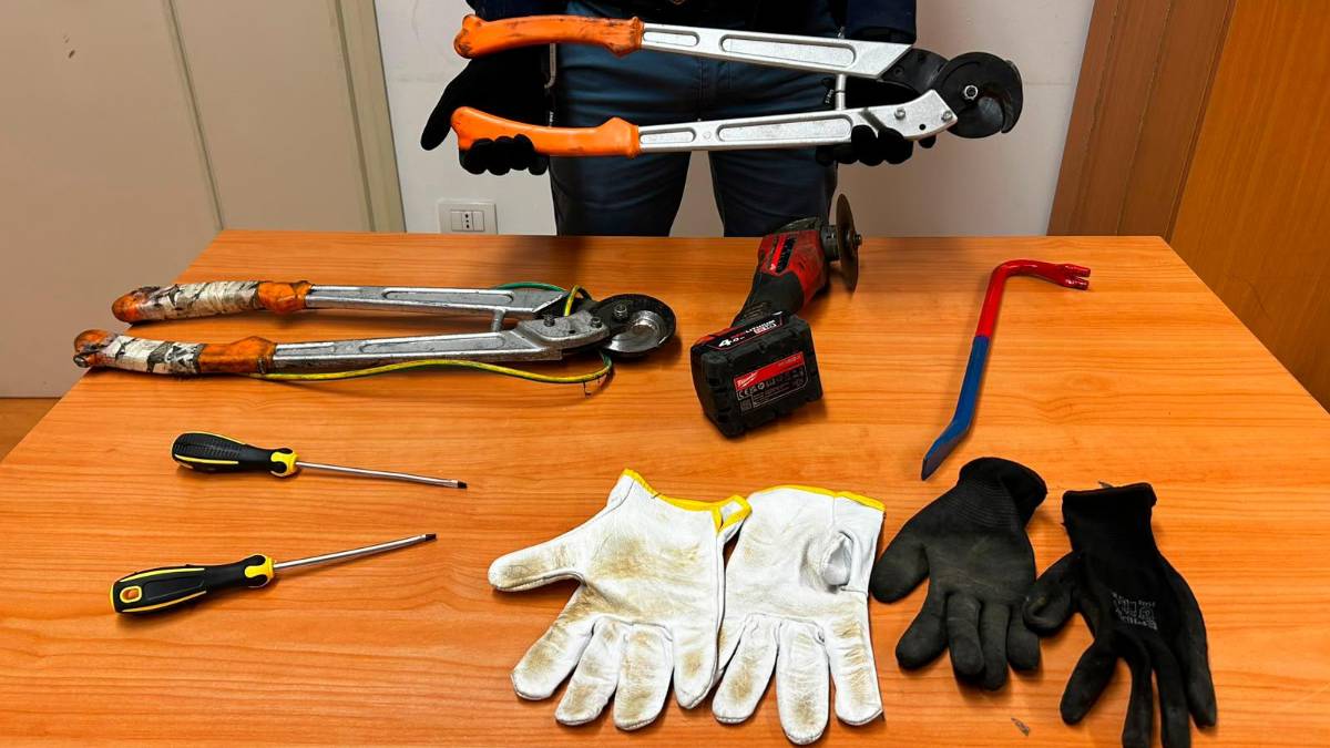 Faenza, in auto avevano il kit dello scasso: scoperti e denunciati
