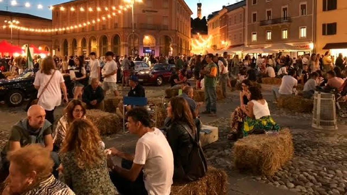 Santarcangelo, boom di turisti in estate: visite guidate in crescita del 28%
