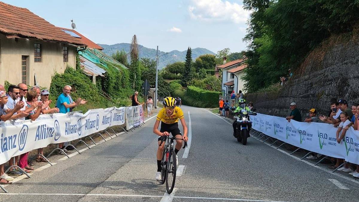 Sopra la vittoria di Matteo Baldacci nella gara disputata a Cellio nel vercellese e la festa della Fiumicinese