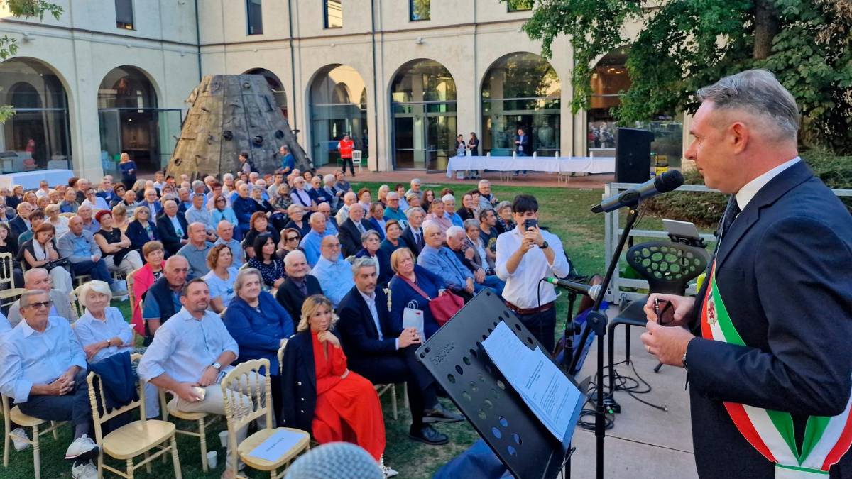Faenza, per sempre sì: 106 coppie festeggiano le Nozze d’Oro, di Diamante e di Ferro. Insieme da 50 a 70 anni