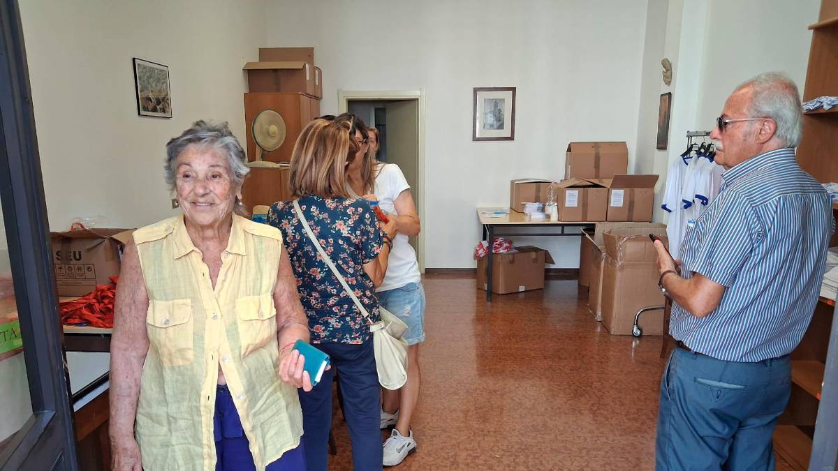 Rimini, è corsa ai pass per il Papa: lunghe file e grande entusiasmo in città