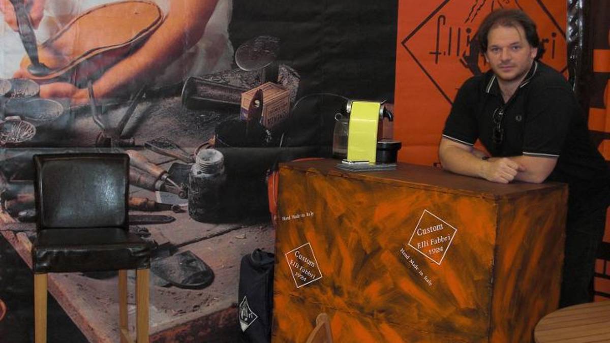 Tredozio. Addio a 44 anni al re degli stivali Francesco Valentini