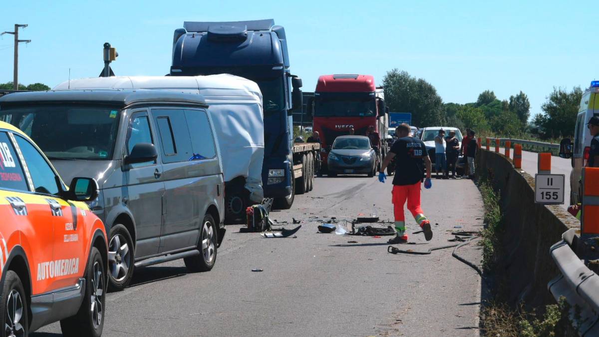 Ravenna, incidente: tamponamento sulla statale 16, tre feriti e traffico in tilt - Gallery