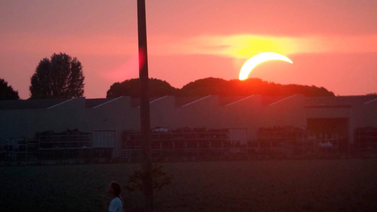 L’eclissi a Classe (foto Fiorentini)