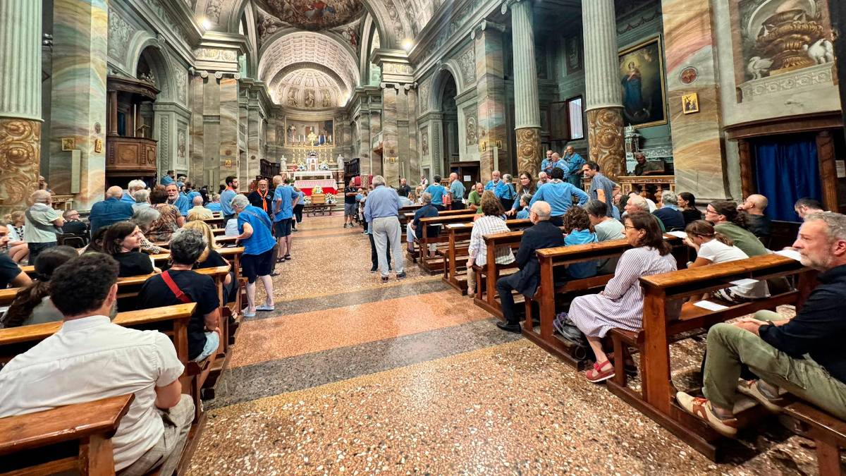 Cesena, l’ultimo saluto a Paolo Zoffoli: “Ora sbuca dalla sua tenda nel campeggio del regno dei cieli”