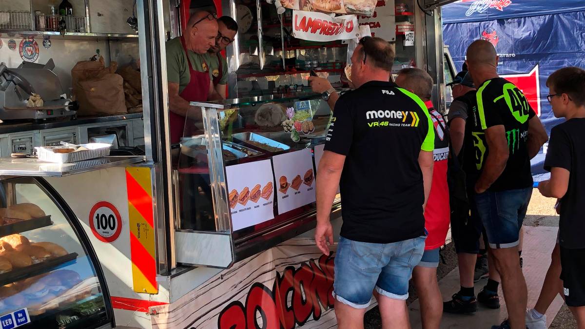MotoGp, a Misano l’autodromo si riempie: si va verso una grande cornice di pubblico - Gallery