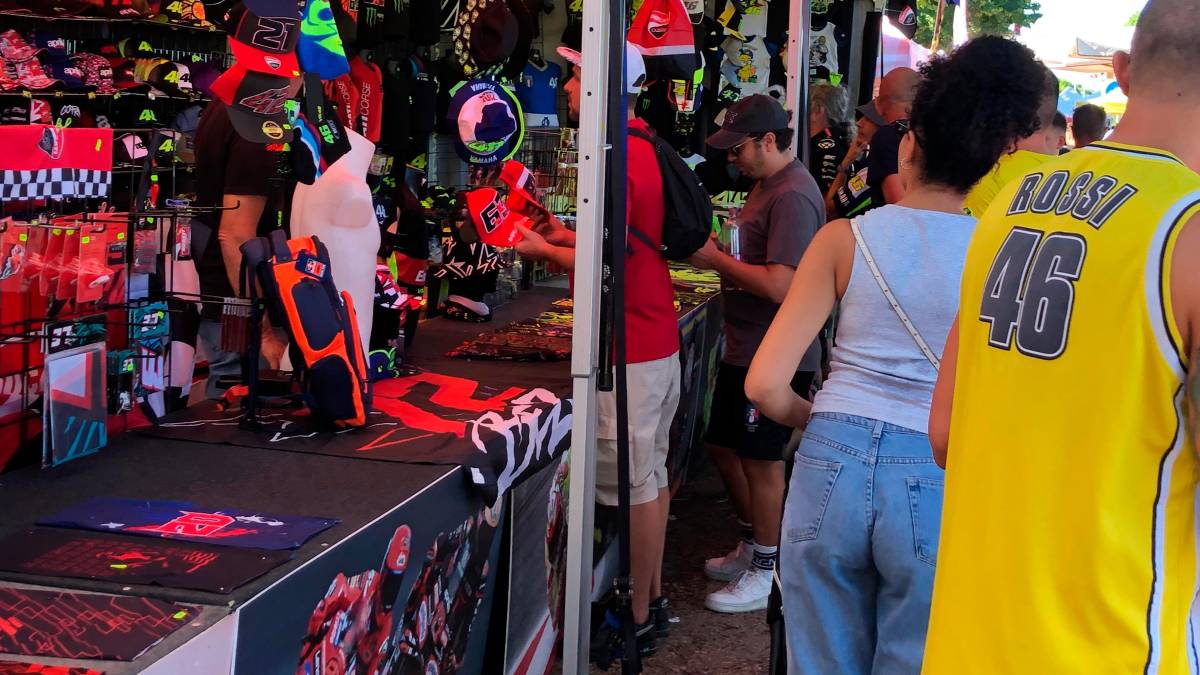 MotoGp, a Misano l’autodromo si riempie: si va verso una grande cornice di pubblico - Gallery