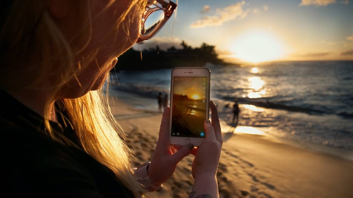 L'estate e la piaga dei furti: occhio all'uso dei social in vacanza
