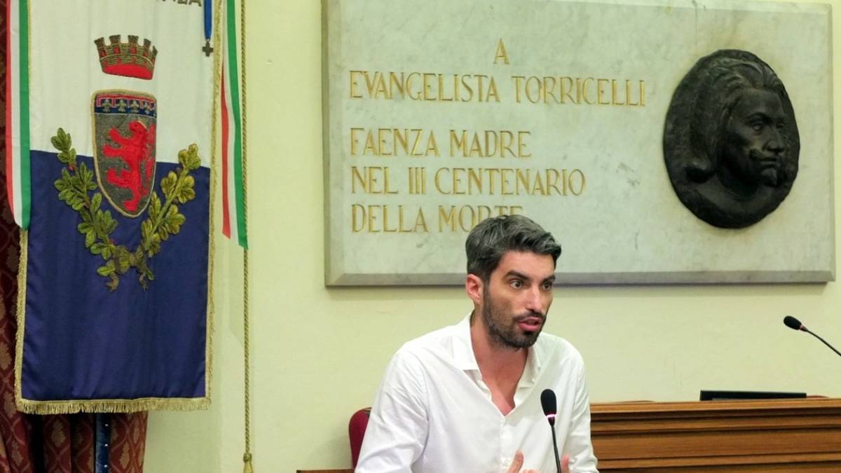 Faenza, coordinamento di cittadini e associazioni: ecco il form da compilare per aiutare i profughi