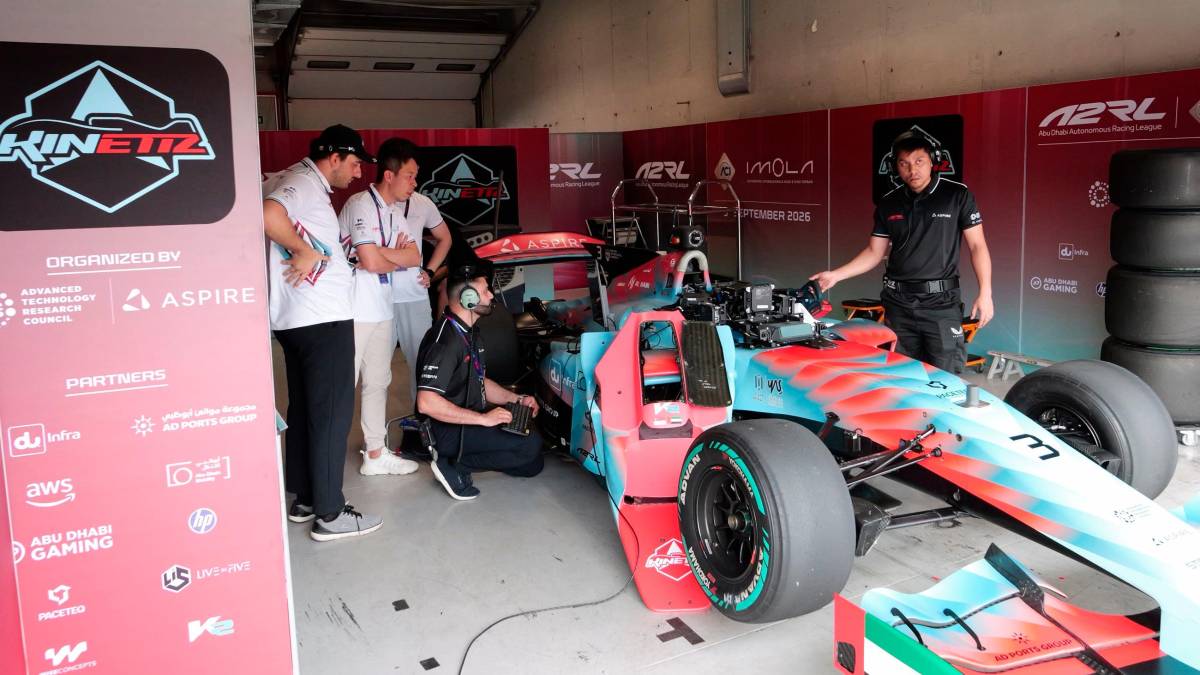 Imola, all’Enzo e Dino Ferrari il debutto europeo per le corse di auto guidate dall’intelligenza artificiale