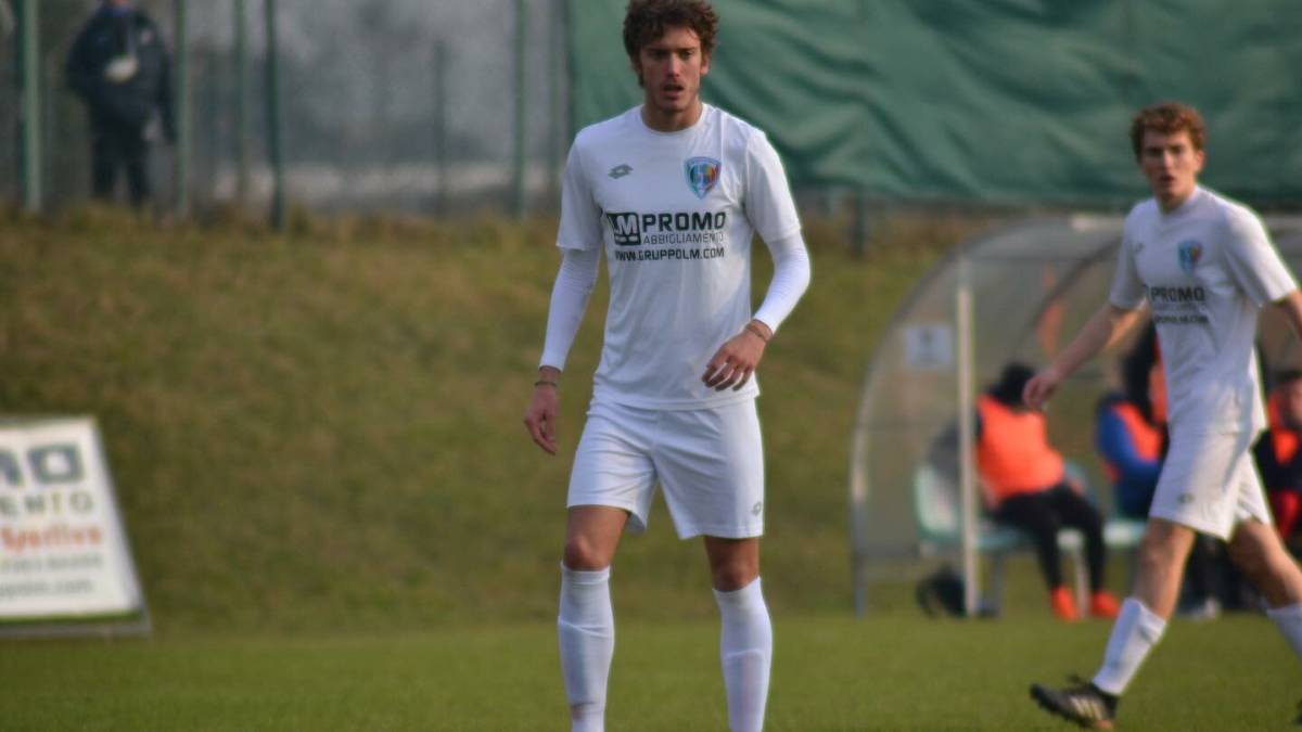 Calcio D, Ravenna: ecco il centrocampista centrale Andrea Lussignoli