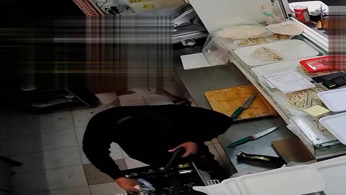 Gli arresti a Forlì e Catania