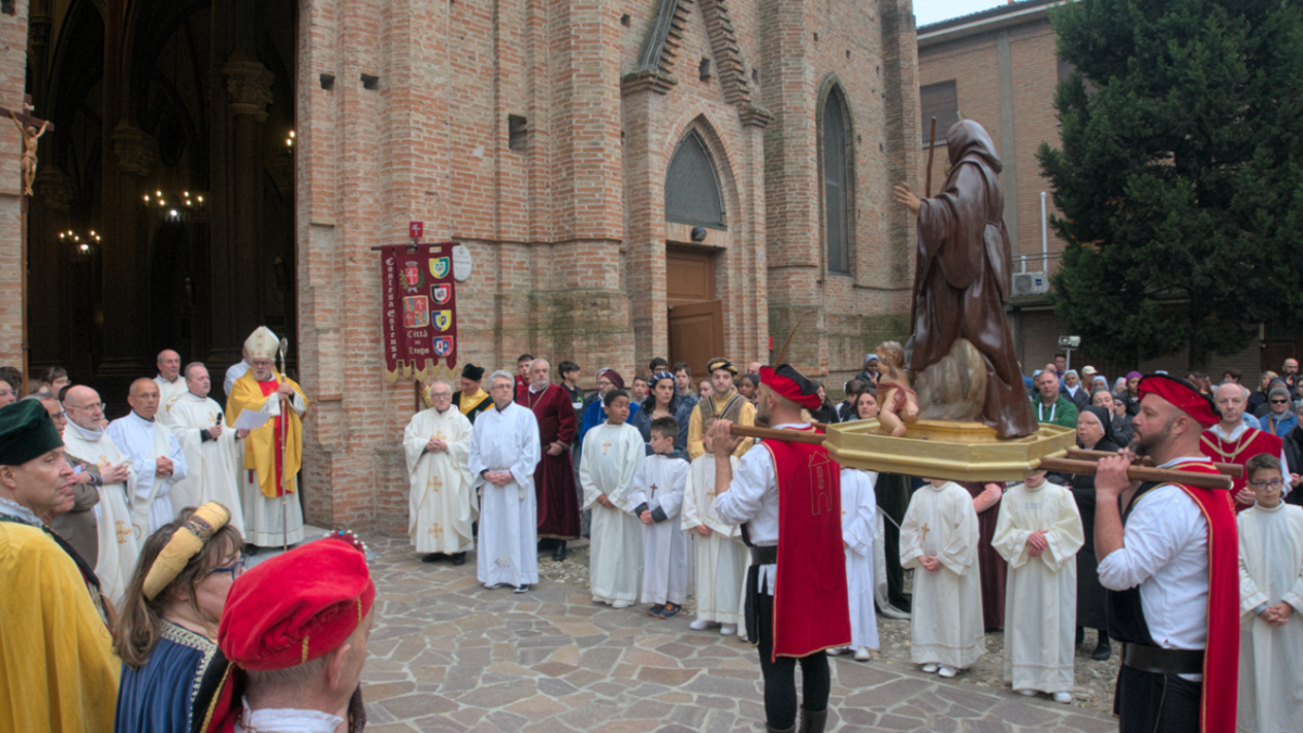 Lugo, festa e processione per San Francesco di Paola