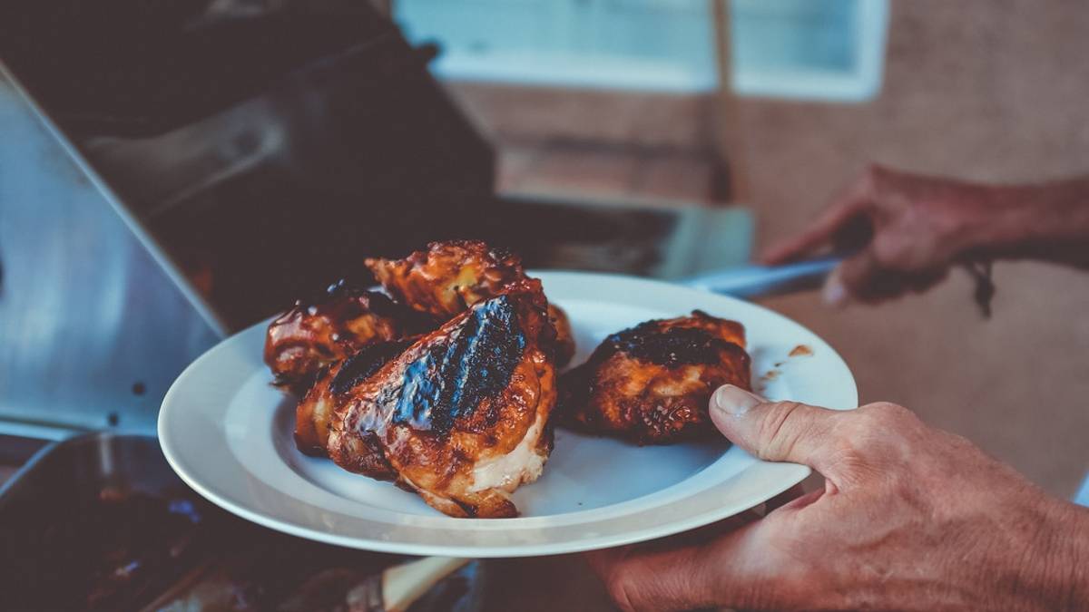 Barbecue a gas: perché preferirlo e come sceglierlo