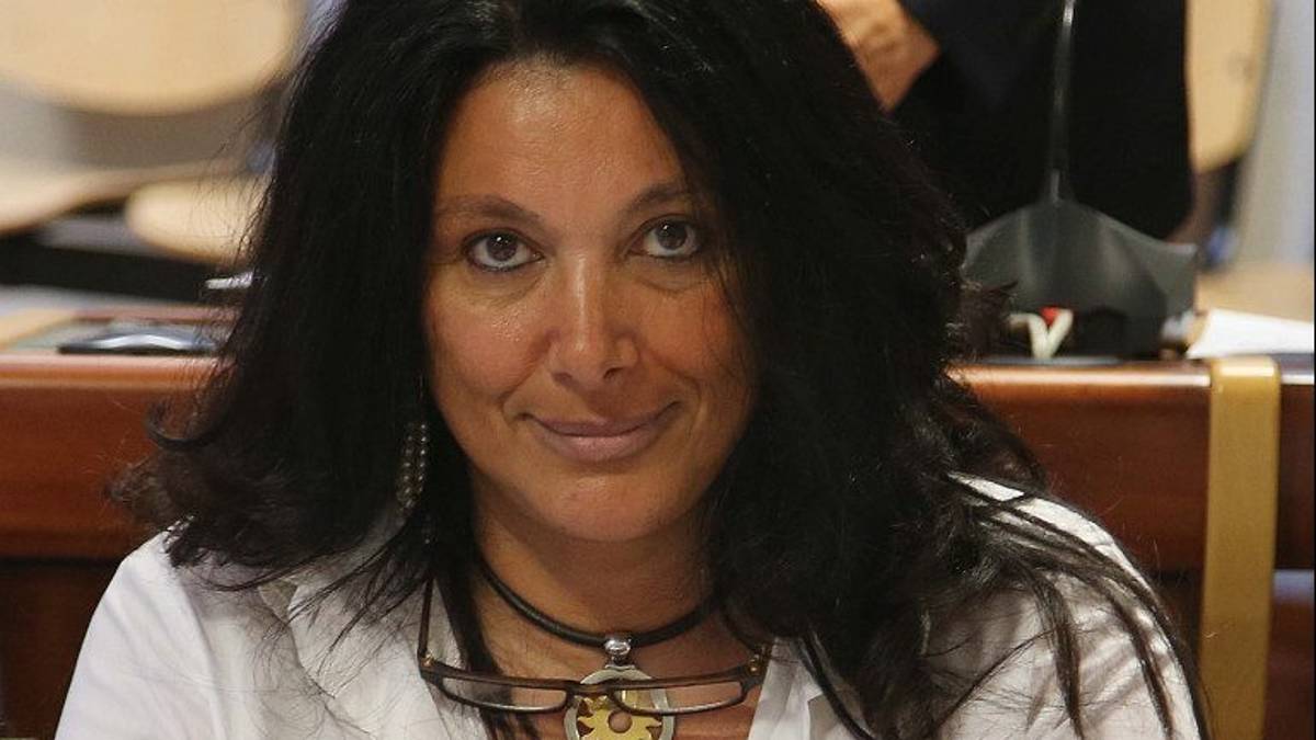 Tu devi fare come c. dico io. Volano gli stracci nella Lega a Rimini