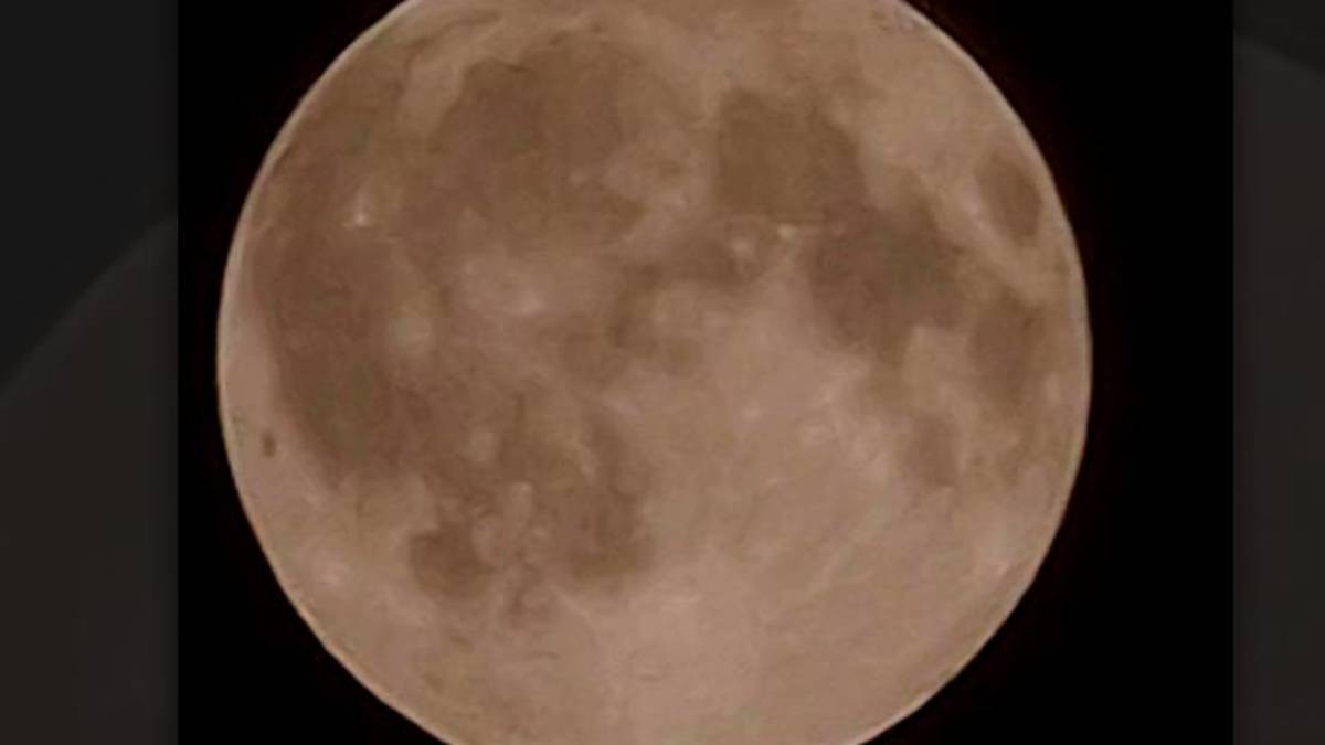 La Luna fotografata da Lia Briganti