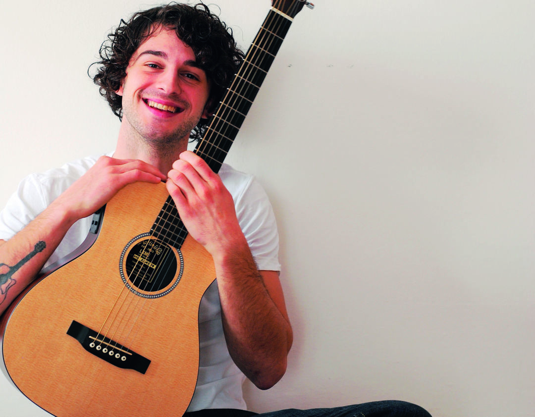 Il cantautore forlivese Federico Brunazzi pubblica Parto per Marte
