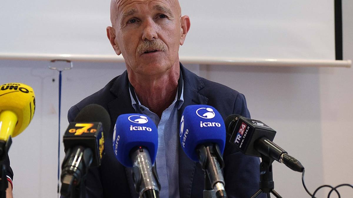 Calcio C, Rimini-Nicastro: la risposta di Grassi al Comune