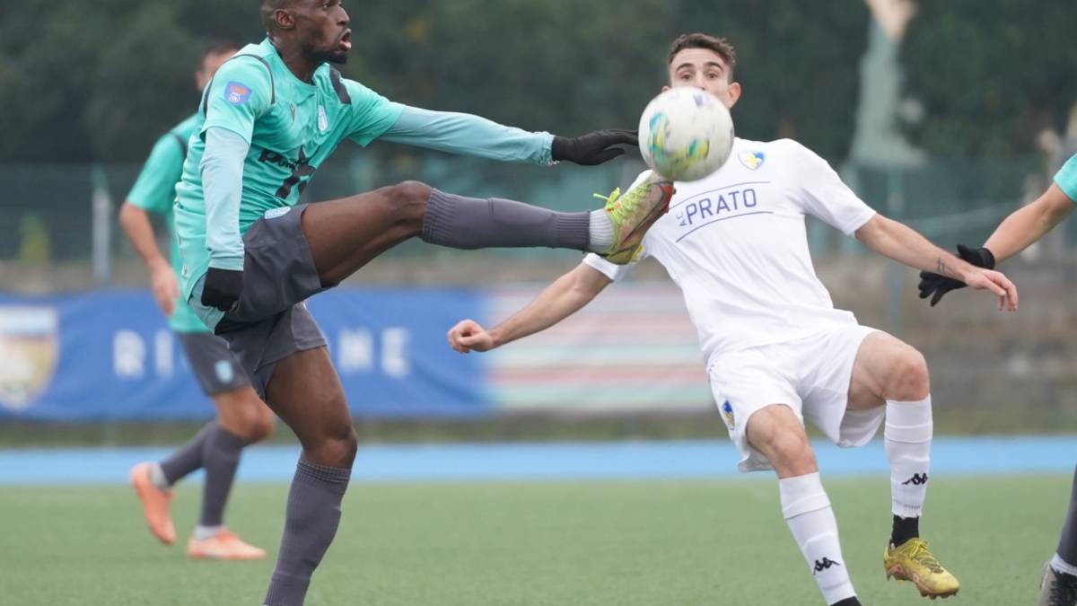 Calcio D, la Sammaurese strappa un bel punto a Pistoia, male lo United Riccione a Prato