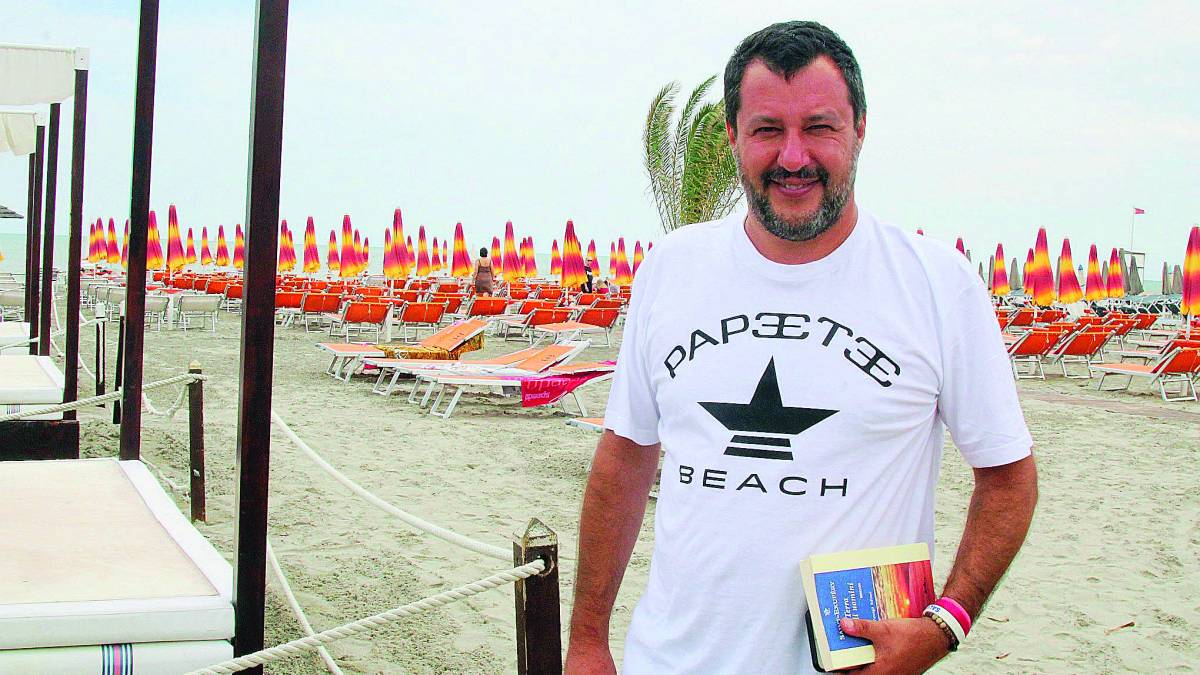 Vongole, cozze e piadina: Salvini a Cervia e Milano Marittima