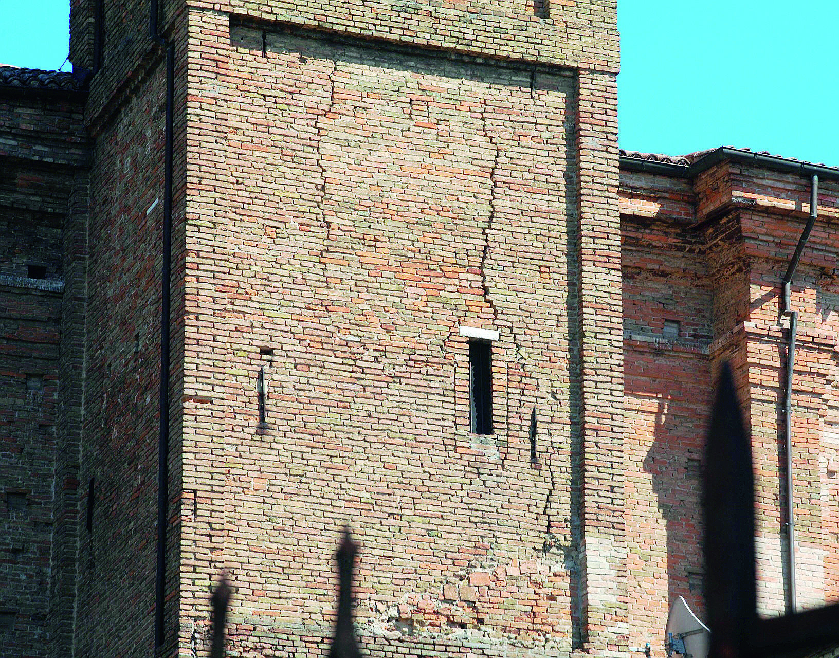 Lavori sul campanile di San Domenico a Cesena aspettando i fondi Cei