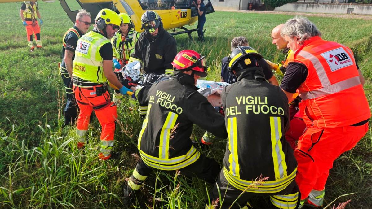 Rimini, paurosa caduta sulla Marecchiese, grave motociclista - Gallery