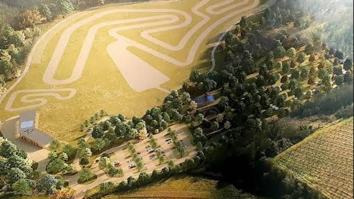 Faenza, ruspe ed escavatori al lavoro per realizzare il nuovo crossodromo di Dovizioso