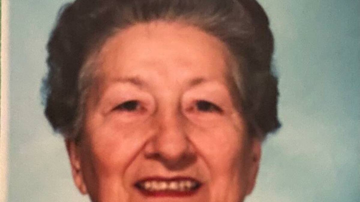 E' morta la storica ostetrica di Verucchio: fu la prima donna a prendere la patente
