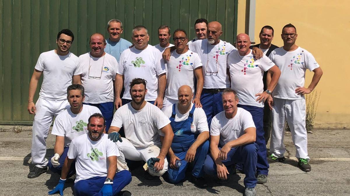 Incendio al colorificio Sammarinese, interviene La Squadra interna