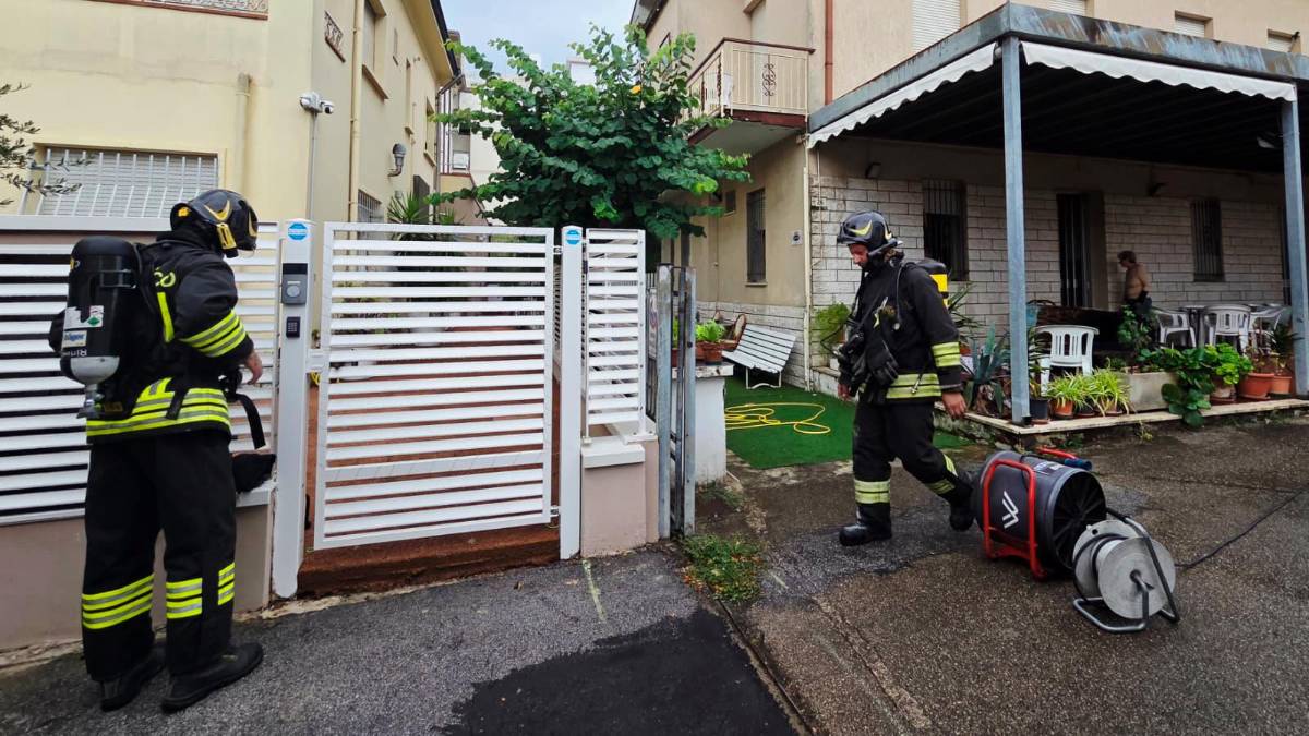 Rimini. Incendio in un appartamento a Marebello