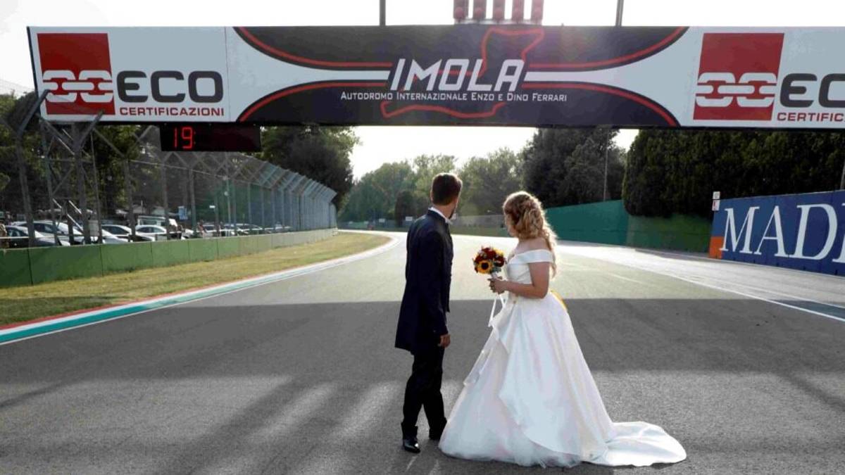 Imola, via libera ai matrimoni in autodromo