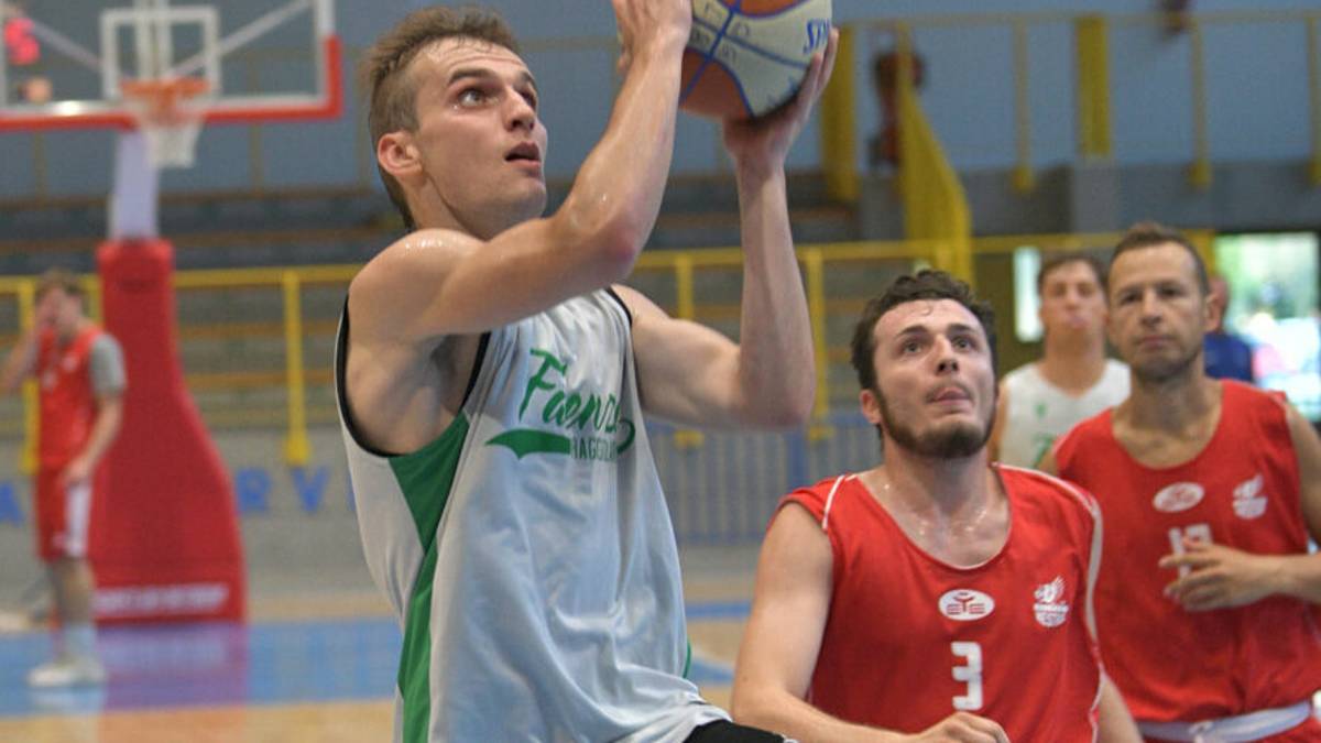 Basket B, i Raggisolaris perdono Ferrari: rottura del legamento crociato