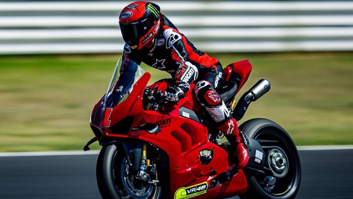 MotoGp, a Misano c'è Bagnaia in giallo, Pirro wild-card con Aruba