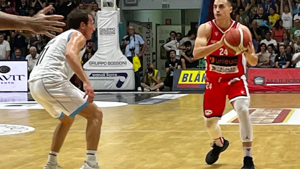 Basket A2, Unieuro ancora ko, Cremona in serie A (89-74)