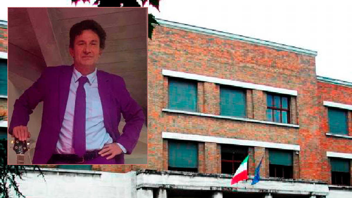 Ravenna, foto del pene inviata agli studenti. Parla il prof: «Un errore»