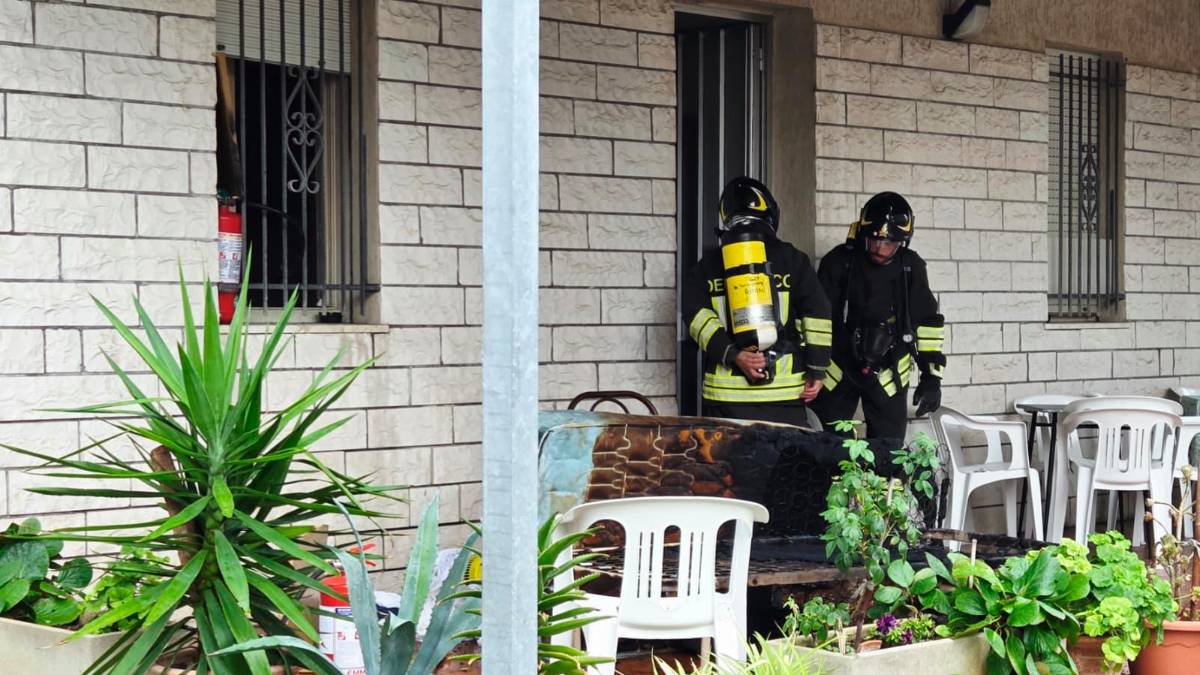 Rimini. Incendio in un appartamento a Marebello